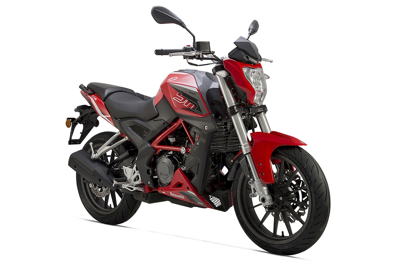 Benelli BN 251 2017 Motoren en Toerisme Benelli BN 251 2017 Motoren en Toerisme
