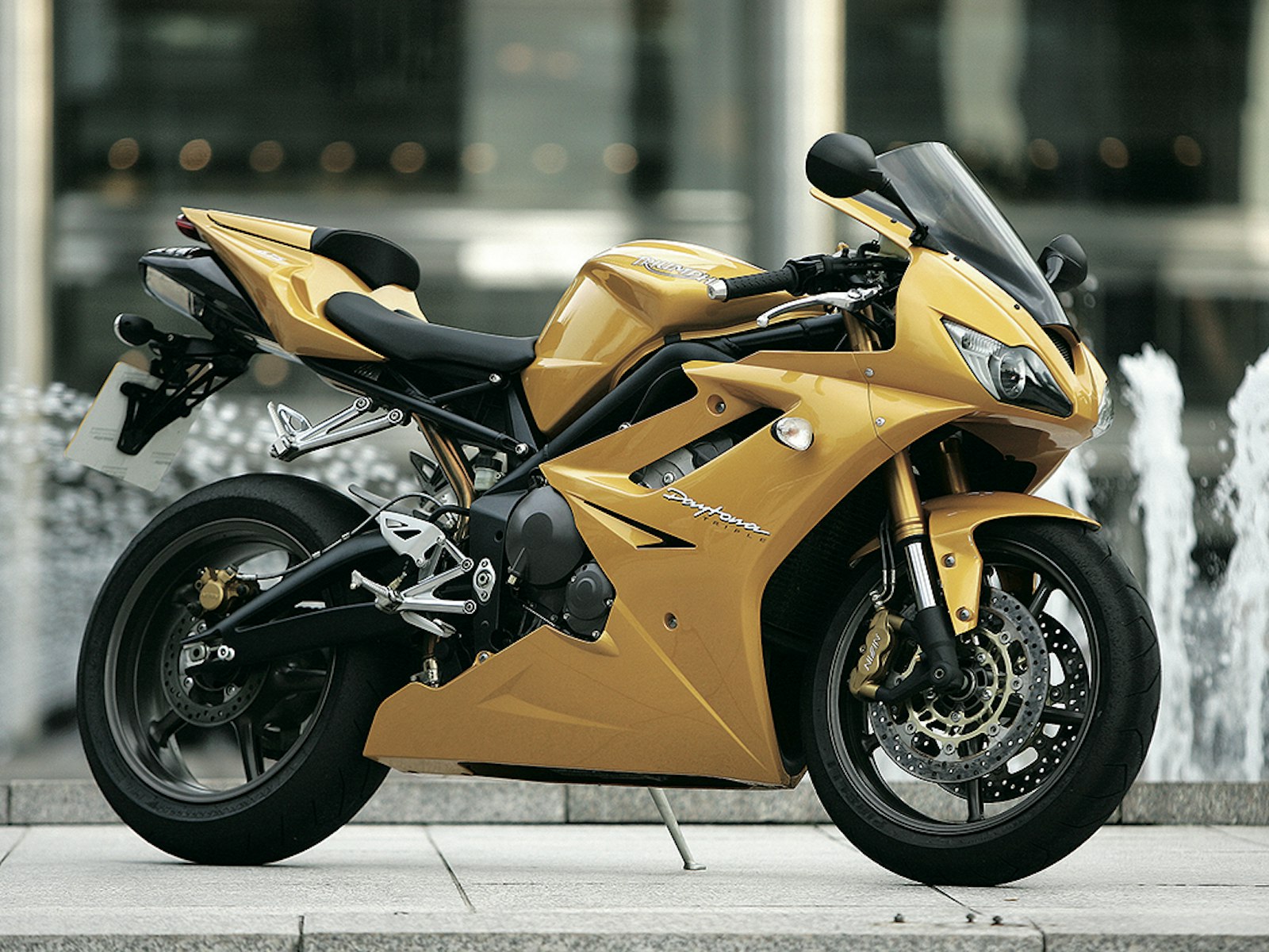 Throwback Thursday Triumph Daytona 675 Motoren En Toerisme throwback-thursday-triumph-daytona-675-motoren-en-toerisme