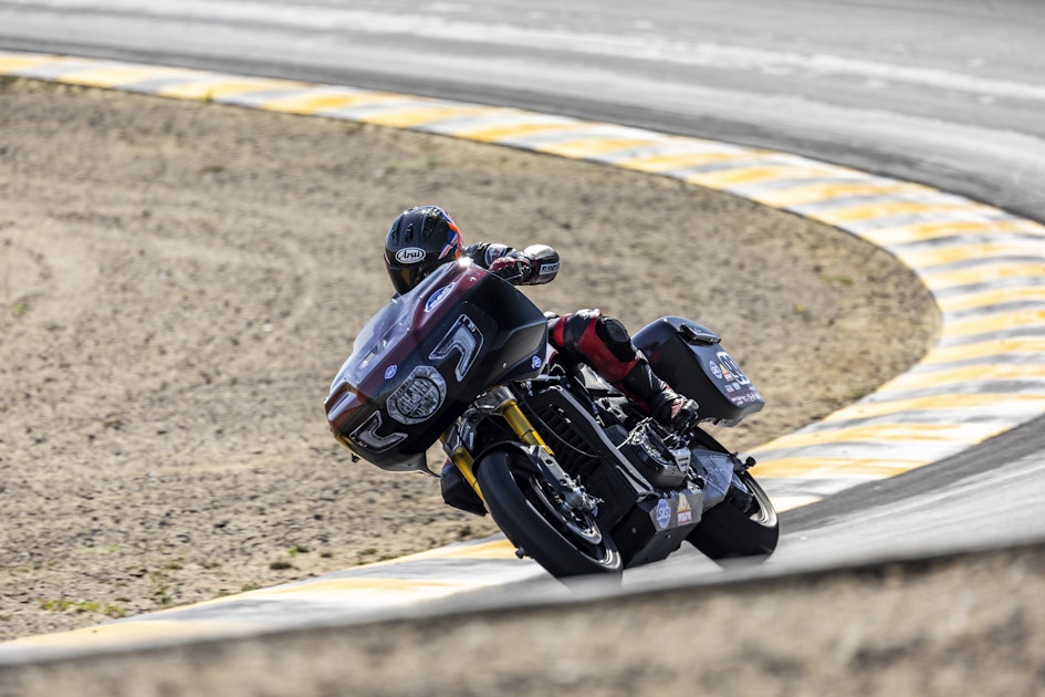 Rij-indruk: Indian Challenger King of the Baggers-racer | Motoren en ...